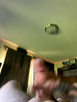 Snapshot of cumgitsumdic chatting on 18, 9, 2025 cumgitsumdic online show from 18, 9, 2025