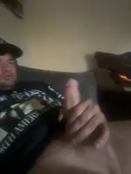 Snapshot of cumgitsumdic chatting on 8, 11, 2025 cumgitsumdic online show from 8, 11, 2025