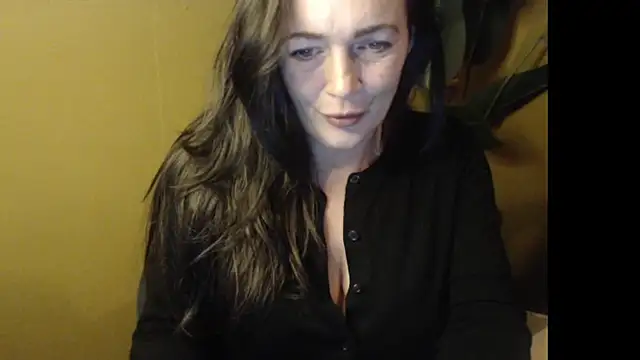 Snapshot of cloe85nl chatting on 6, 2, 2026 cloe85nl online show from 6, 2, 2026