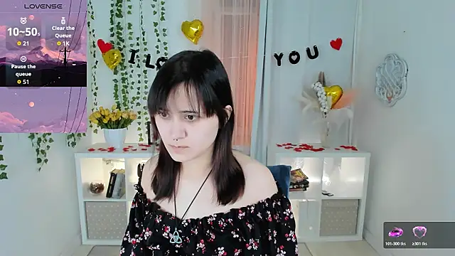 Alexa Lexi  online show from 11, 2, 2026