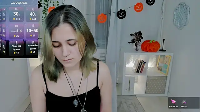 Alexa Lexi  online show from 25, 10, 2025