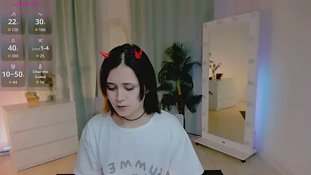 Alexa Lexi  online show from 25, 6, 2026