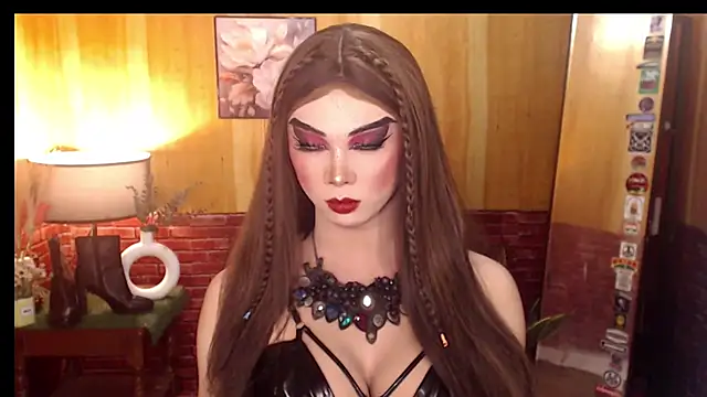 Snapshot of MagneticBeauty chatting on 14, 9, 2025 MagneticBeauty online show from 14, 9, 2025