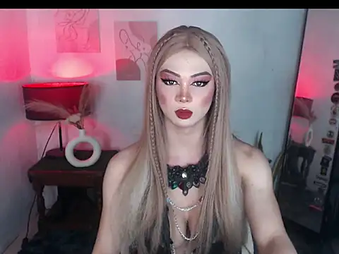 Snapshot of MagneticBeauty chatting on 21, 10, 2025 MagneticBeauty online show from 21, 10, 2025