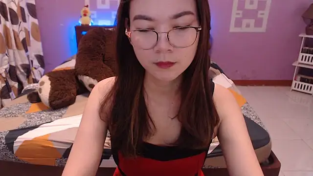 Snapshot of Sweety_Aria chatting on 2, 10, 2025 Sweety Aria online show from 2, 10, 2025