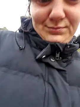 Snapshot of Cutegirlforyou chatting on 29, 11, 2025 Cutegirlforyou online show from 29, 11, 2025