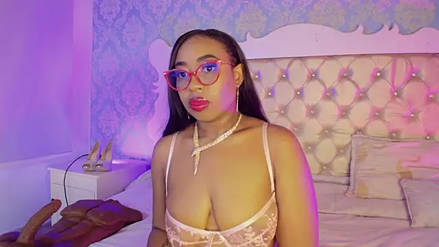 CaseyMoon online show from 11, 1, 2026