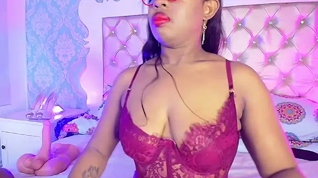 CaseyMoon online show from 14, 4, 2026