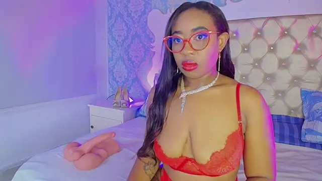 Snapshot of CaseyMoon chatting on 13, 2, 2026 CaseyMoon online show from 13, 2, 2026