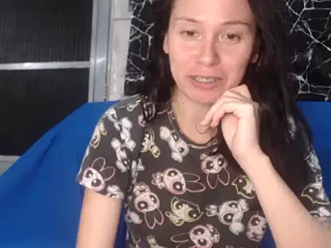Snapshot of Venusluxodomme chatting on 12, 7, 2026 Venusluxodomme online show from 12, 7, 2026
