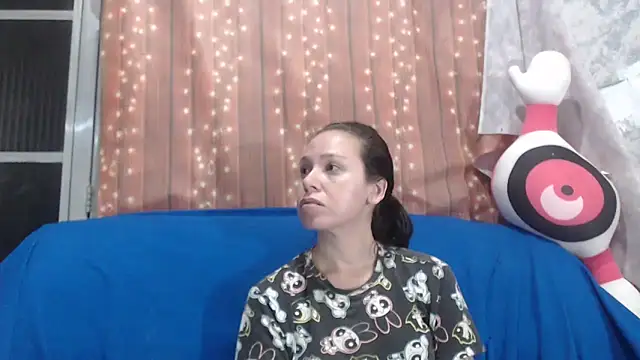 Venusluxodomme online show from 15, 2, 2026