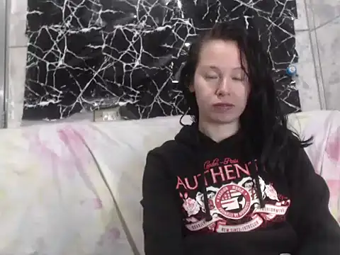 Snapshot of Venusluxodomme chatting on 12, 6, 2026 Venusluxodomme online show from 12, 6, 2026