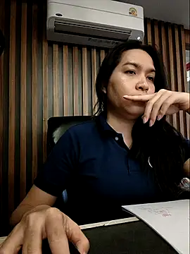 sara kimoo online show from 10, 11, 2025