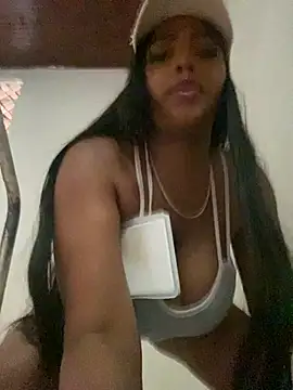 Snapshot of MonicaSex_ chatting on 28, 6, 2026 MonicaSex online show from 28, 6, 2026