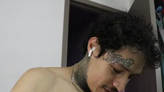 trieone online show from 22, 10, 2025