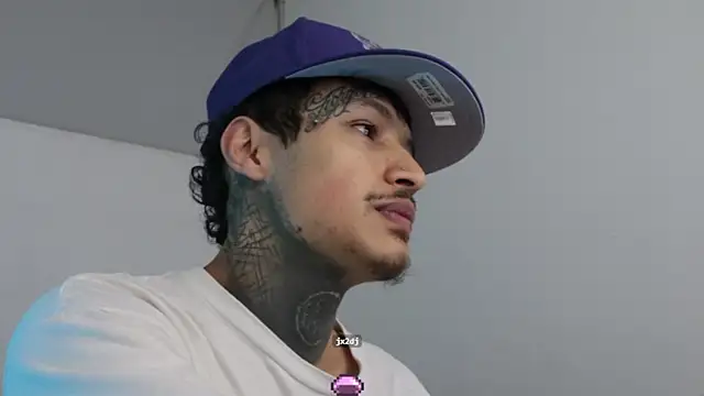 trieone online show from 1, 1, 2025