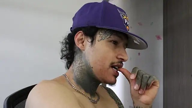 trieone online show from 24, 9, 2025