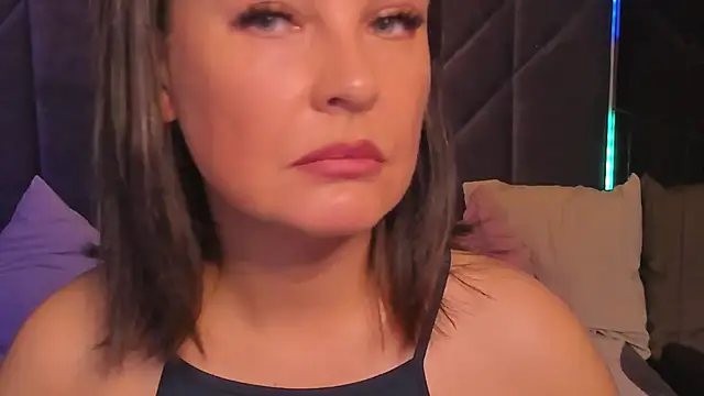 MilenaMellow online show from 3, 10, 2025