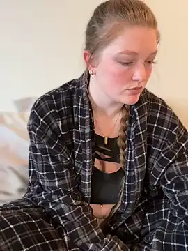 PussiesnCream  online show from 18, 3, 2025