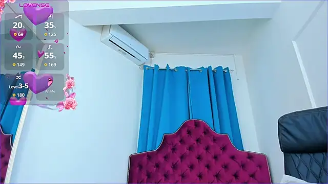 Snapshot of ninnadee chatting on 7, 11, 2025 ninnadee online show from 7, 11, 2025