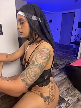 Victoria14  online show from 1, 11, 2025