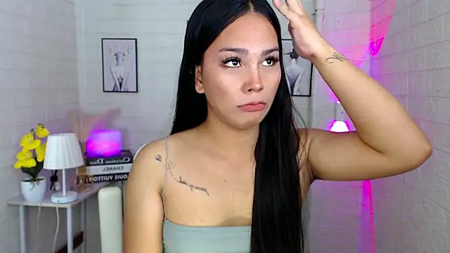 urnaughtydolly69 online show from 5, 10, 2025