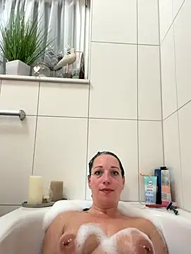 Viola Beck online show from 19, 10, 2025