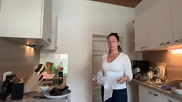 Viola Beck online show from 8, 5, 2026