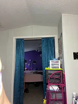 lolabunny9 online show from 19, 2, 2025