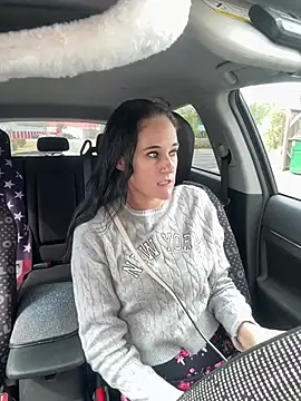 lolabunny9 online show from 9, 3, 2025