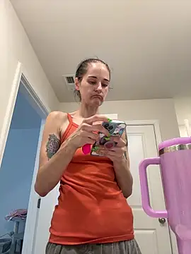 lolabunny9 online show from 13, 9, 2025