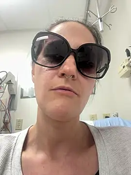 lolabunny9 online show from 21, 3, 2025