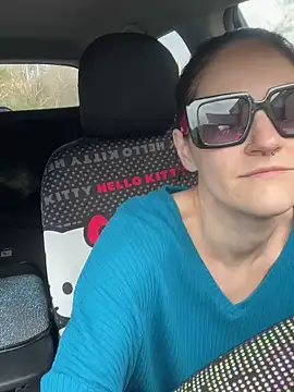 lolabunny9 online show from 6, 2, 2025