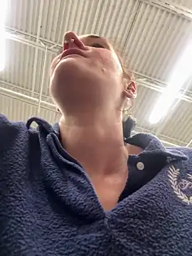 lolabunny9 online show from 10, 3, 2025