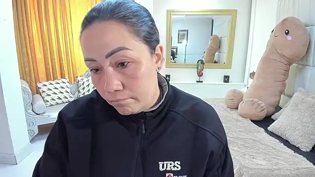 gaby trent online show from 7, 11, 2025