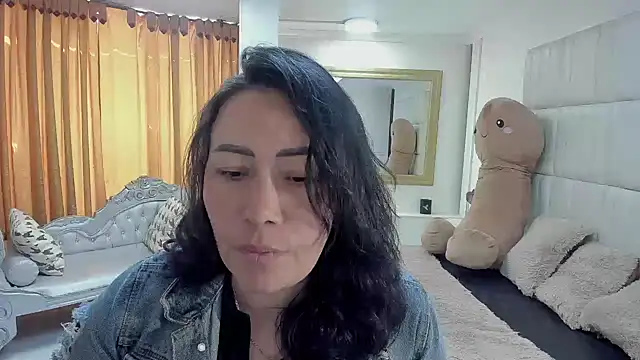 gaby trent online show from 10, 2, 2026