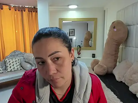 gaby trent online show from 10, 11, 2025