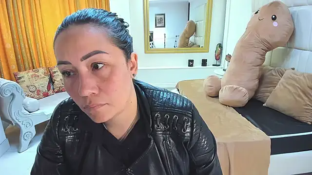 gaby trent online show from 6, 10, 2025