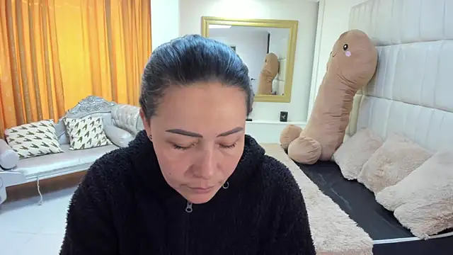 gaby trent online show from 11, 11, 2025