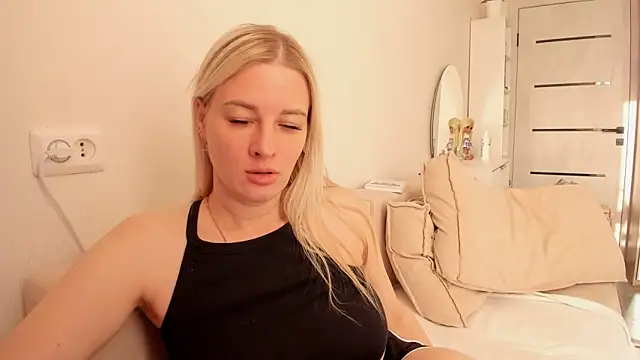 HILT ON online show from 25, 11, 2025