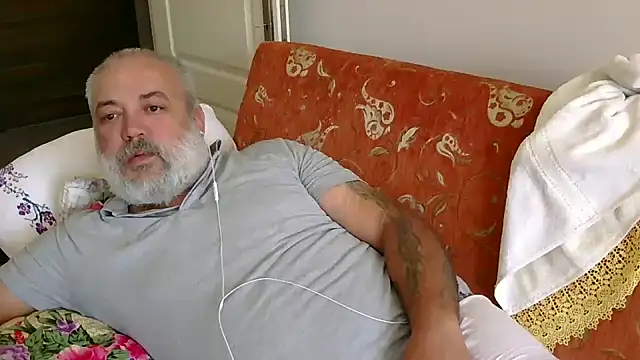 husoizmir online show from 1, 10, 2025