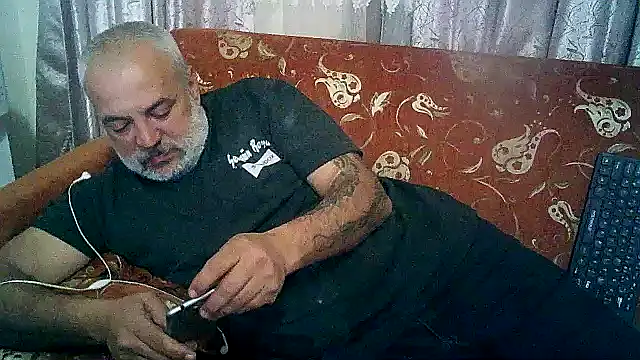 husoizmir online show from 19, 3, 2025