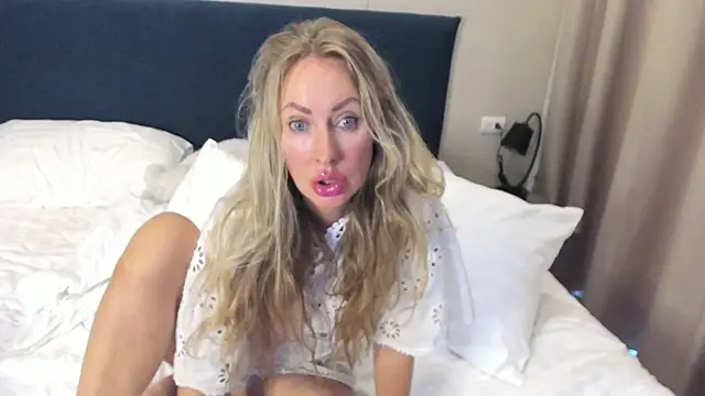 Veola new online show from 16, 2, 2026