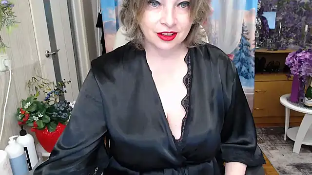Snapshot of Mika_Passion chatting on 20, 7, 2026 Mika Passion online show from 20, 7, 2026