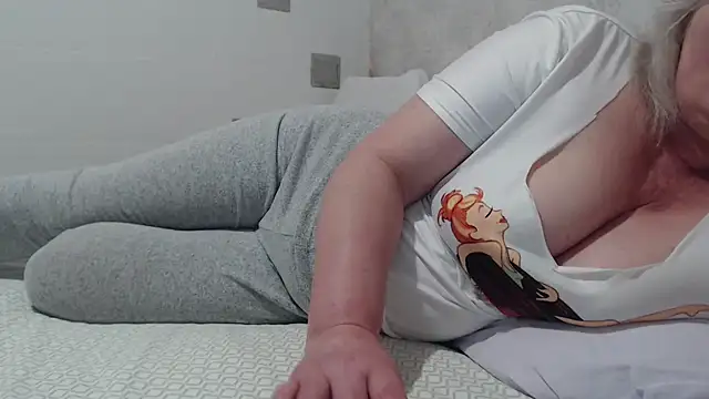 Snapshot of Miss_Night21 chatting on 27, 2, 2025 Miss Night21 online show from 27, 2, 2025