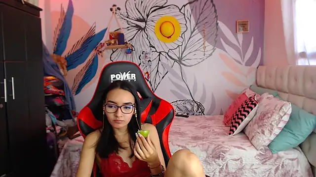 LinzyBaner online show from 13, 1, 2025