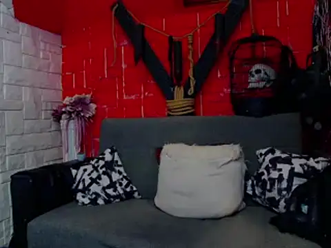 Snapshot of MistressRachelle chatting on 15, 2, 2025 MistressRachelle online show from 15, 2, 2025