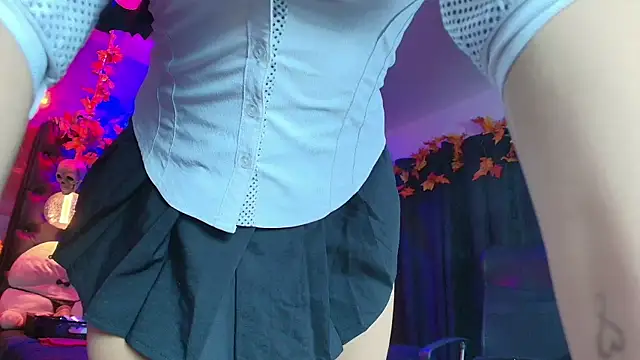 Snapshot of AlexHoe_ chatting on 15, 9, 2025 AlexHoe online show from 15, 9, 2025