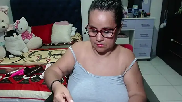 pervert mommy  online show from 18, 11, 2025