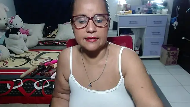 pervert mommy  online show from 31, 3, 2026